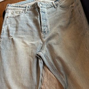 OLD NAVY KICKER BOOT CUT JEANS